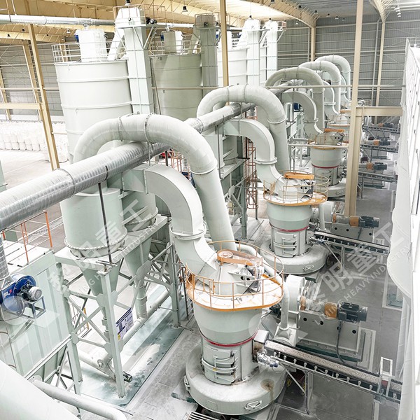 Raymond mill in grinding plant with dust generation points